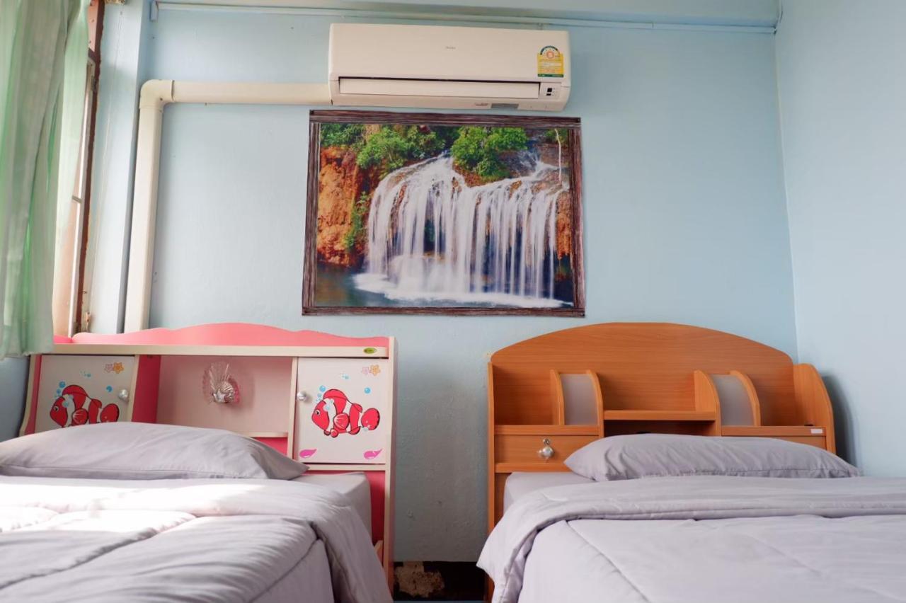 Chokchai Hotel Ban Huai Maenam Noi Esterno foto