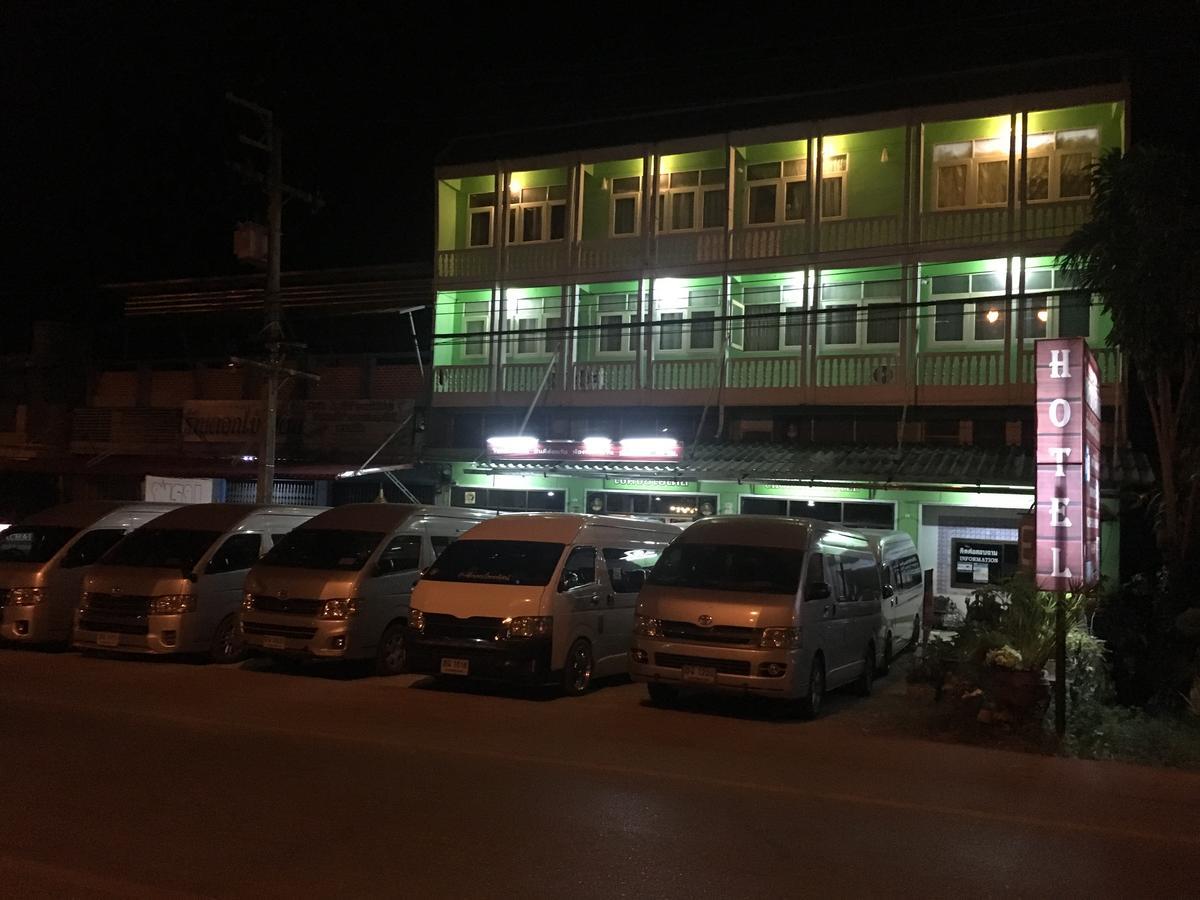 Chokchai Hotel Ban Huai Maenam Noi Esterno foto